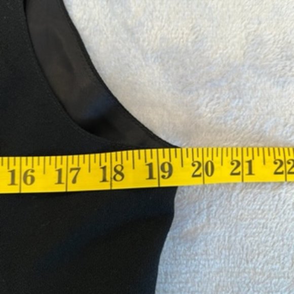 Susan Bristol Women's Wool Vest Medium - Picture 7 of 15